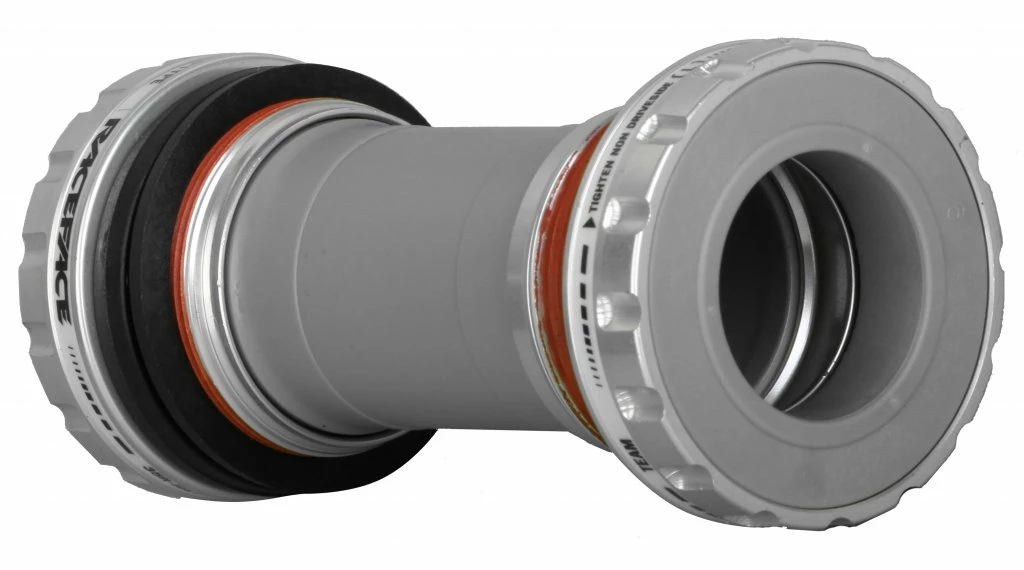 Race Face X- Type Boîtier De Pédalier BSA 24mm 68/73mm 1 Race Face X- Type Boîtier De Pédalier BSA 24mm 68/73mm